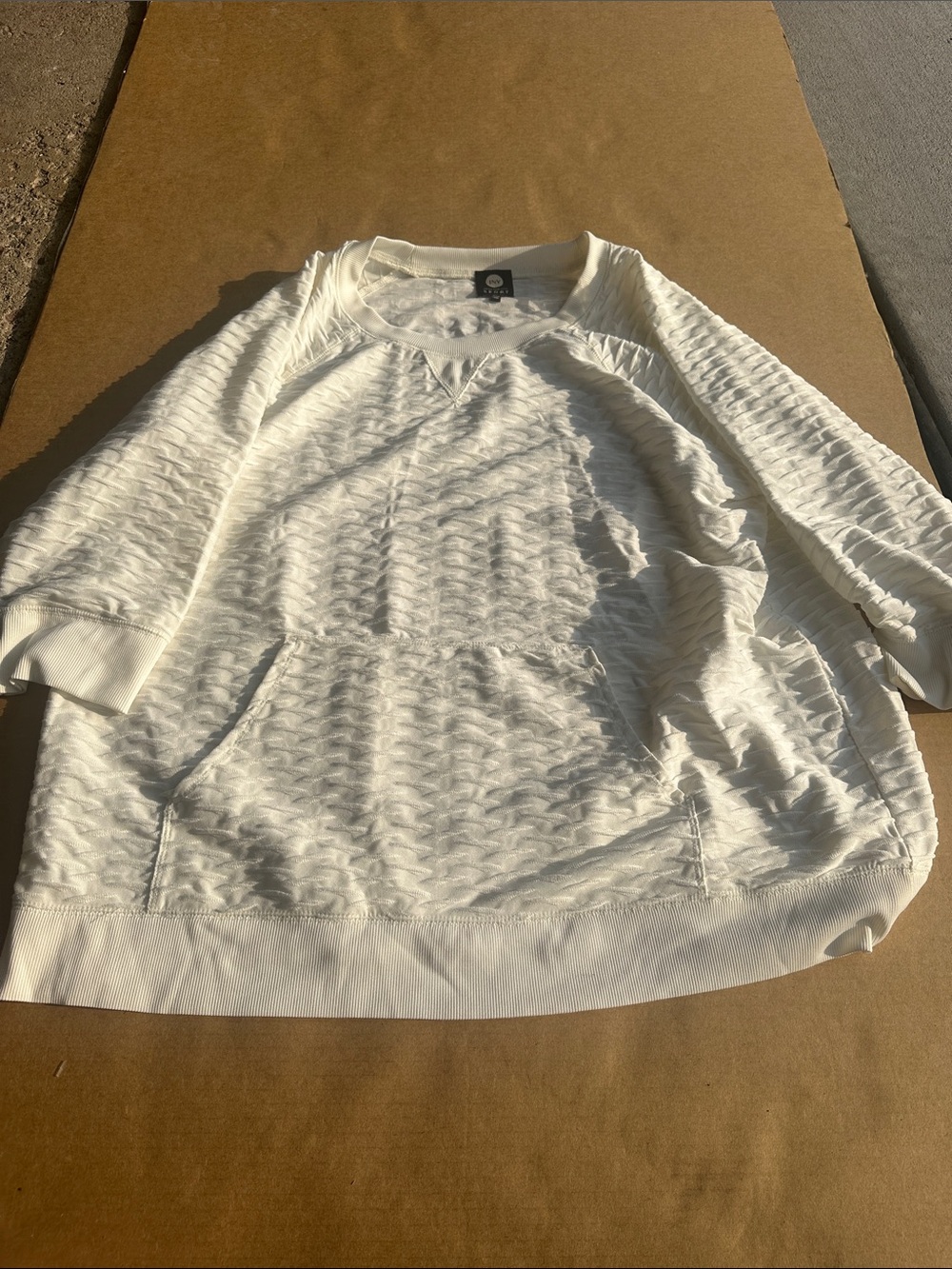 Jones New York Cream Textured Raglan Sweatshirt